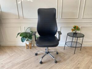 Office chair, leather seat, high back, steel legs, Furradec brand.