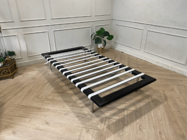 3-foot daybed, wooden frame, black