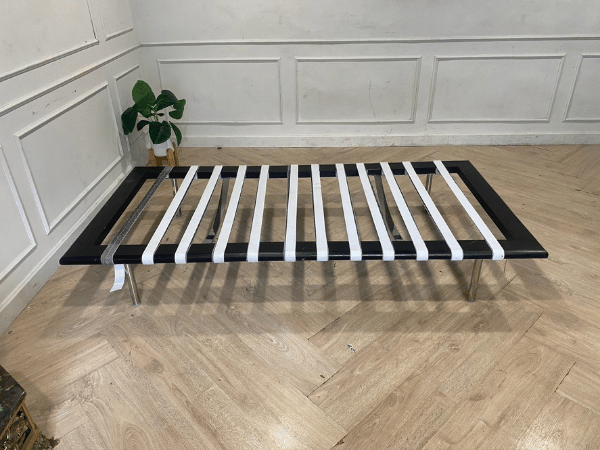 3-foot daybed, wooden frame, black