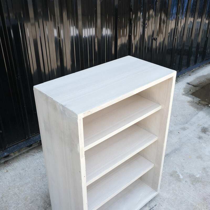 4-tiered wooden product shelf, multi-purpose wooden shelf, gray wood pattern, black wooden base