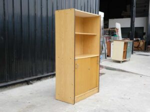 Wooden document storage cabinet storage cabinet 2 shelves 1 storage compartment sliding door Perfect brand model SW-852