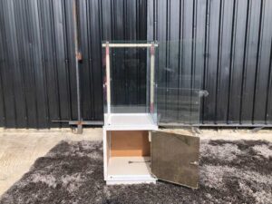 Glass display cabinet, jewelry cabinet, product display cabinet, tall, 2 doors open, white.