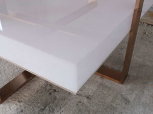 Product display shelves, display stands, acrylic top, rose gold stainless steel frame, beautiful design.