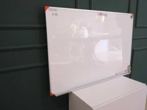 Fuji whiteboard size 60x90
