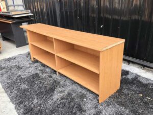 Wooden document shelf, 4 shelves