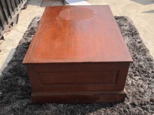 Wooden base, artisan woodwork, classic style.