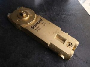Floor mounted door shock absorbers Diamon, VVP