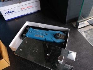 Floor mounted door shock absorbers Diamon, VVP