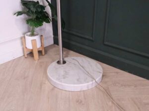 floor lamp Curved marble base, adjustable size.