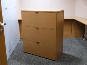 Wooden filing cabinet, 3 drawers, hanging file type, brown