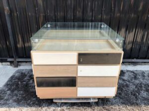 Jewelry cabinet, glass cabinet to display products Bakery glass cabinet Drawer style glass door