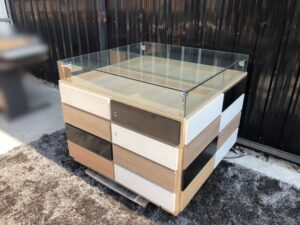 Jewelry cabinet, glass cabinet to display products Bakery glass cabinet Drawer style glass door