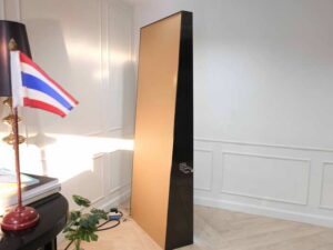 Beauty salon mirror, floor-standing, with LED lights, on-off touch system, mirror with lights, gold-black LED mirror, white light mirror, beauty salon mirror with power plug, new products.