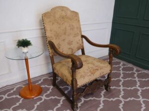carved chair Fabric cushion with flower pattern, cream color, European workmanship, sourced from Germany.