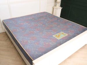 Bed with headboard, white wooden frame, with mattress