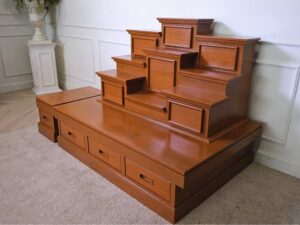 9 altar tables with drawers
