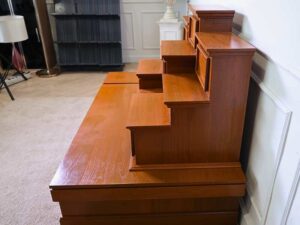 9 altar tables with drawers