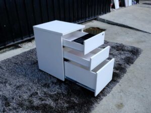 Mobile cabinet, 3 drawers, wooden frame, white