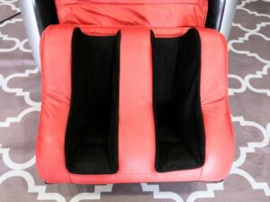 Massage chair, reclining, electric system, red leather seats, Makoto brand.