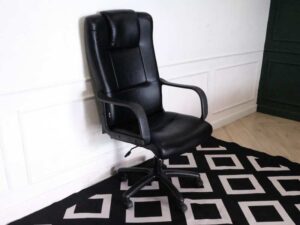 office chair Full leather seats, black, ITK brand.