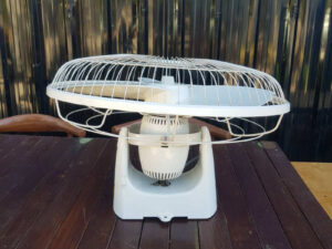 Hatari wall-mounted orbiting ceiling fan saves on fiber 5