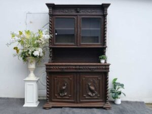 Buffet cabinet, carved bird pattern, European work from Germany.