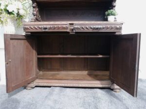 Buffet cabinet, carved bird pattern, European work from Germany.