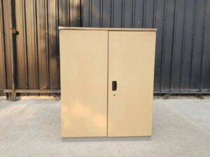 2-door filing cabinet, steel frame, wooden top