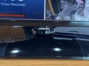 Samsung LCD television 40 inches, model UA40F5000AR