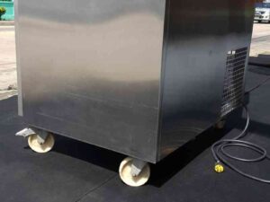 Stainless steel counter freezer There is a tray hole at the top.