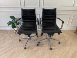Office chair, leather seat, steel frame, Modernform brand.