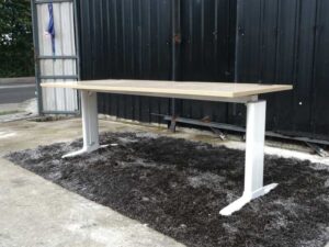Work desk, wooden top, white steel legs, Rockworth brand, size 200