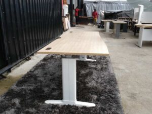 Work desk, wooden top, white steel legs, Rockworth brand, size 200