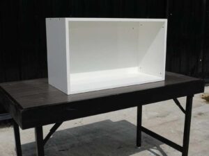 Product shelf Pallet High gloss white wood frame