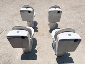 Sanitary ware, 2-piece toilet bowl, ceramic toilet, good quality.
