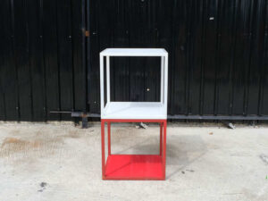 2-level open product shelves, steel frame, white-red.