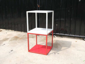 2-level open product shelves, steel frame, white-red.