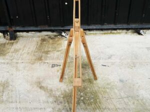 Wooden easel, drawing easel, tiltable 180 degrees, height adjustable legs.