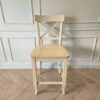 White Wooden Bar Chair / Bar Stool