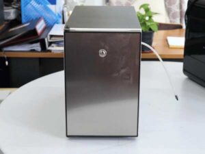 Countertop milk cooler Vitrifrigo model fg10i stde