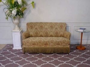 2 seat sofa, wooden frame, fabric cushion, cream color, floral pattern. European work comes from Germany.