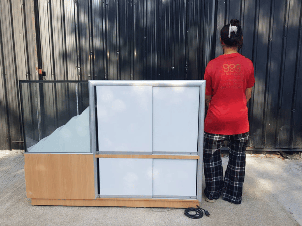 Jewelry cabinet, glass display cabinet, corner phone display cabinet, sliding door
