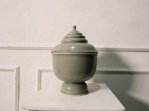 Celadon with lid
