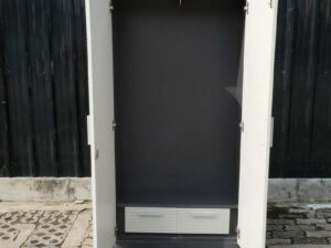 Executive coat hanger, 2 doors, 2 drawers, gray color, beautiful design.