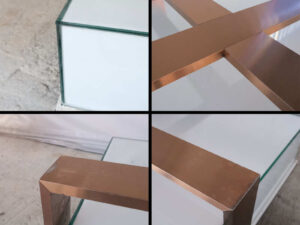 Product display shelves, display stand, glass top, rose gold stainless steel frame, beautiful design.