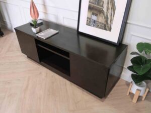 Wooden sideboard, dark oak color, 2 compartments, 2 doors.