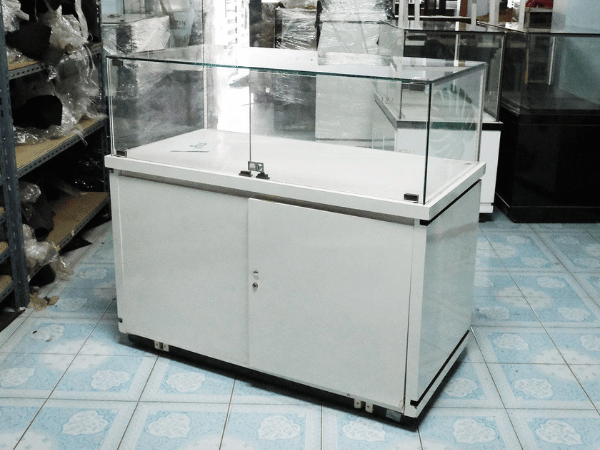 Jewelry cabinet, glass cabinet to display products Rectangular shape, white, glass door that opens *no key