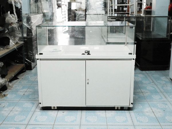 Jewelry cabinet, glass cabinet to display products Rectangular shape, white, glass door that opens *no key