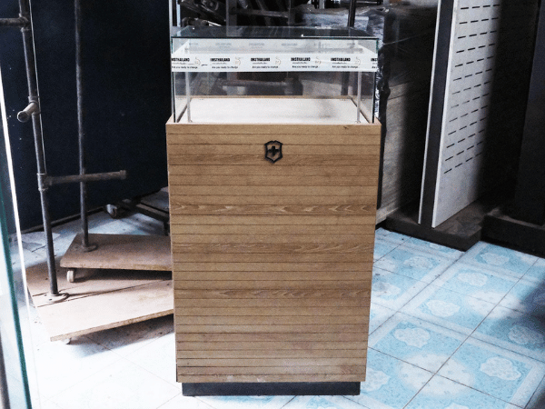 Jewelry cabinet, glass product display cabinet, tall, brown, with glass door drawers. *No key/no wheels