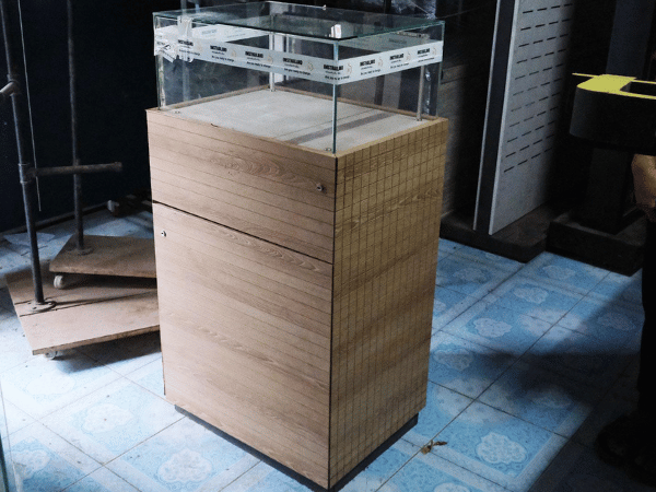 Jewelry cabinet, glass product display cabinet, tall, brown, with glass door drawers. *No key/no wheels